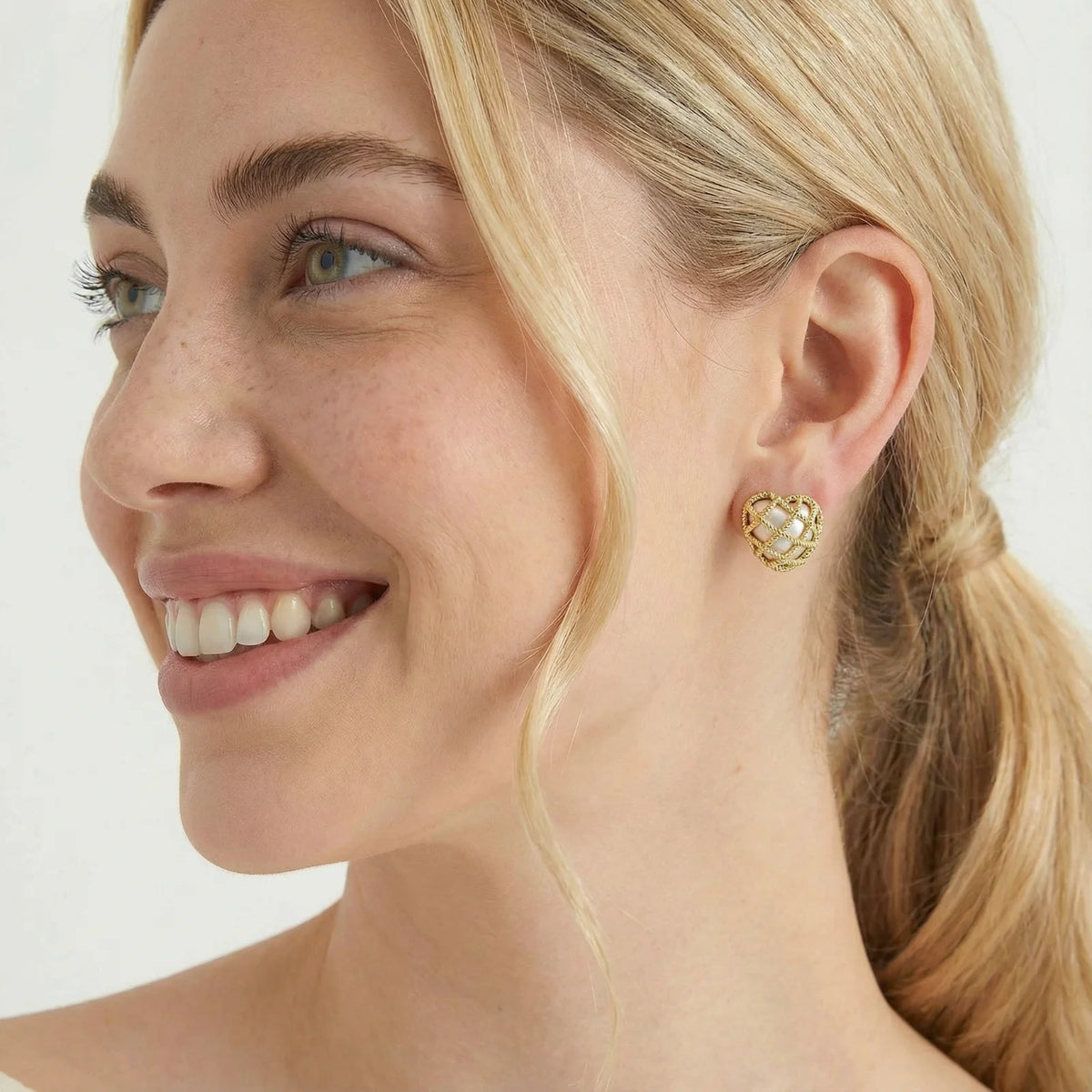 Twisted Lattice Stud Earrings