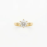 Aurelia Round Solitaire